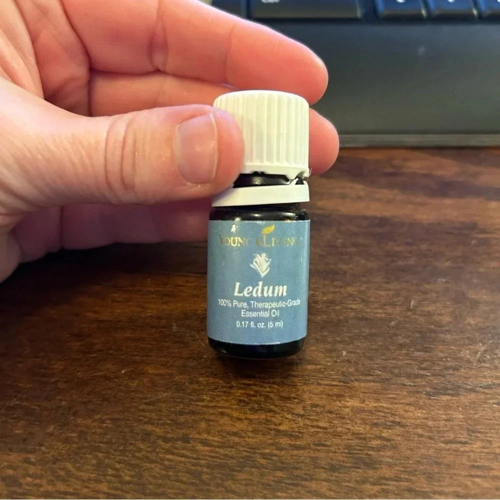 Young Living Ledum Essential Oil (5 ML)